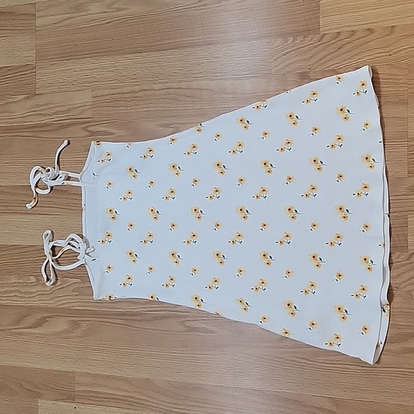 Forever 21 flower tie strap mini sundress medium nwt - Picture 4 of 5